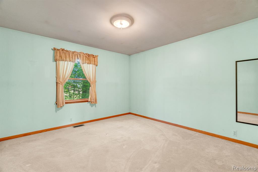 5562 Sheridan Line Road, Croswell, MI 48422 — Photo 41