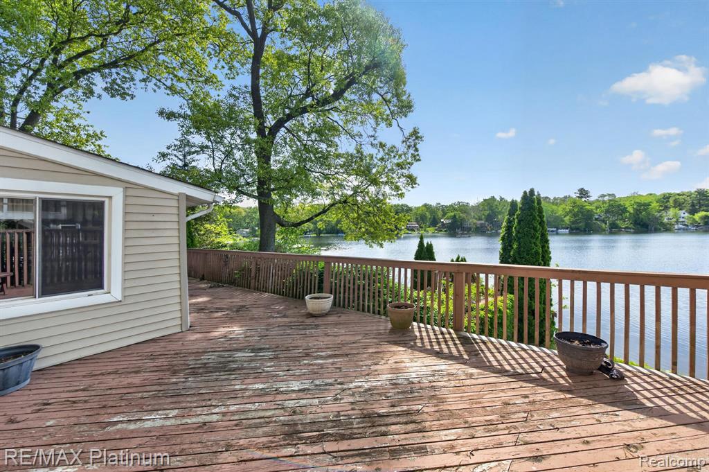 1464 Clark Lake Road, Brighton, MI 48114 — Photo 10