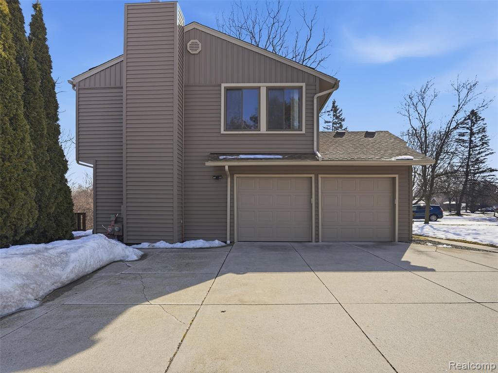 5585 Culpepper Drive, West Bloomfield, MI — Photo 3