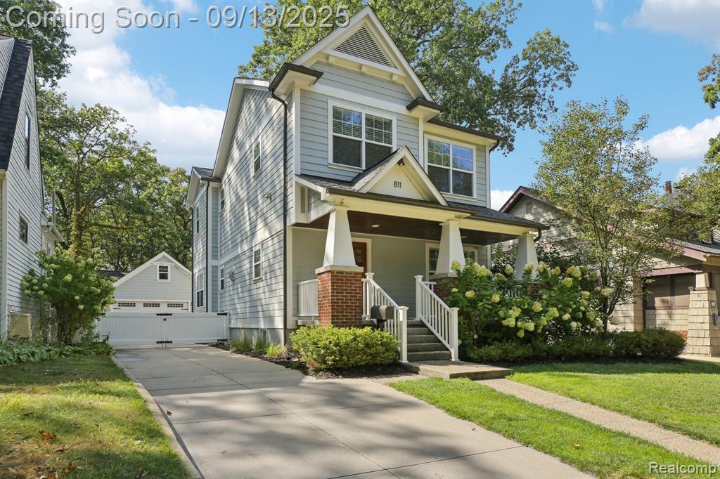 811 Maxwell Avenue, Royal Oak, MI 48067 — Photo 3