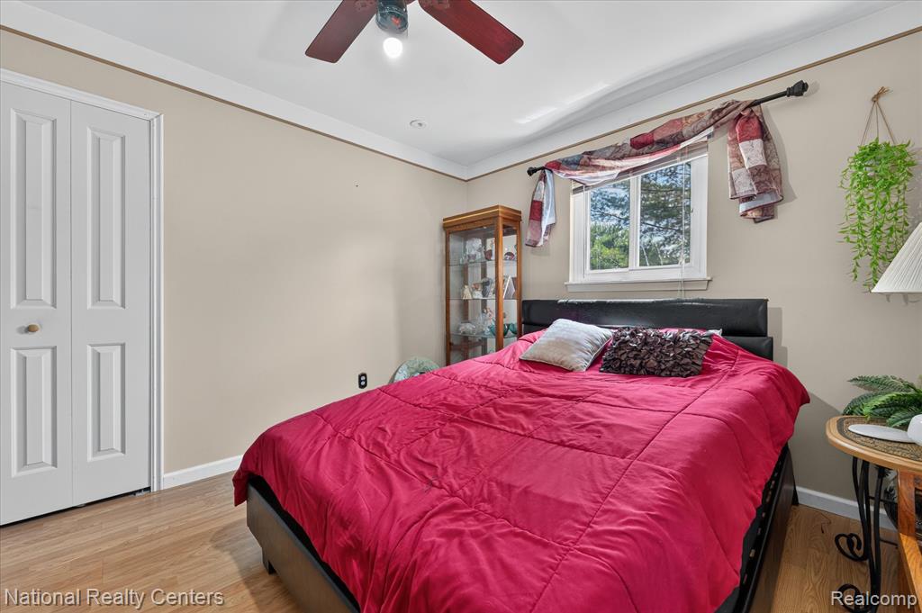 9472 Lakepointe Boulevard, Clay, MI 48001 — Photo 23