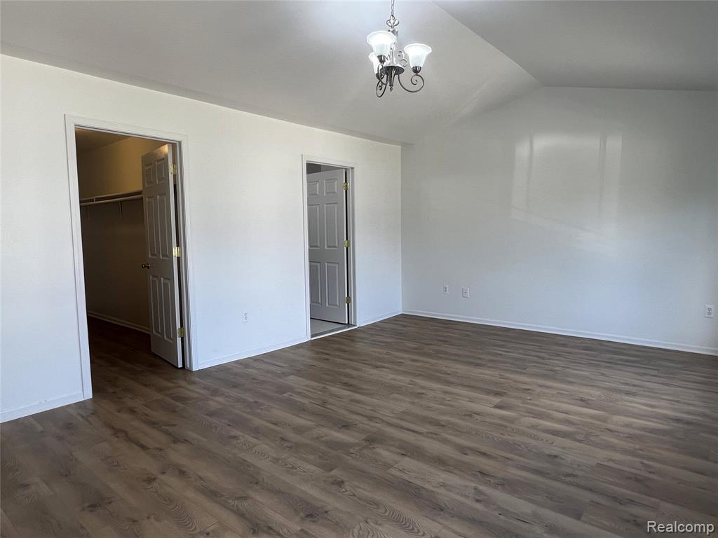 6161 Elarz Drive, Troy, MI 48085 — Photo 28