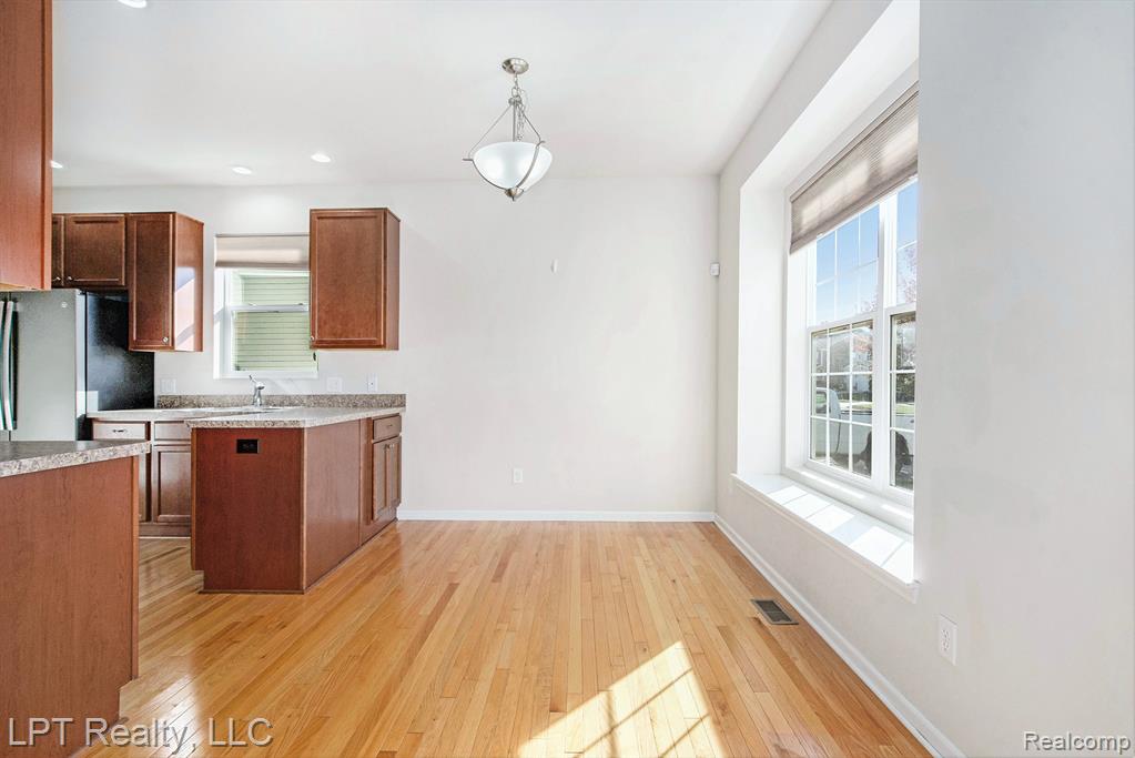481 Elm Street, Chelsea, MI 48118 — Photo 5
