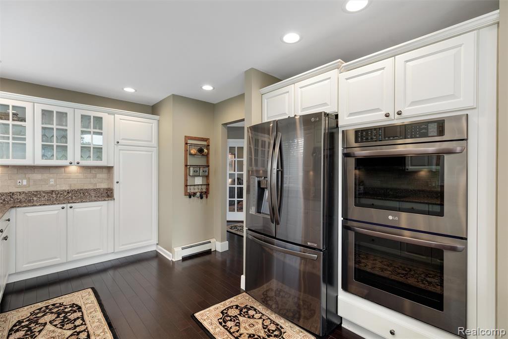 8950 Riverview, Pinckney, MI 48169 — Photo 13