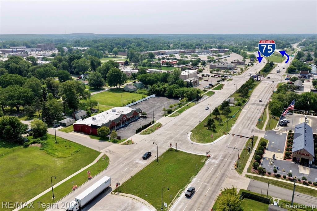 14625 Telegraph Road, Taylor, MI