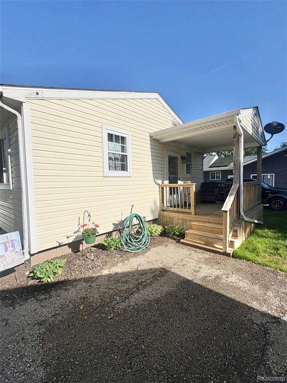2230 N Center Road, Burton, MI 48509 — Photo 19