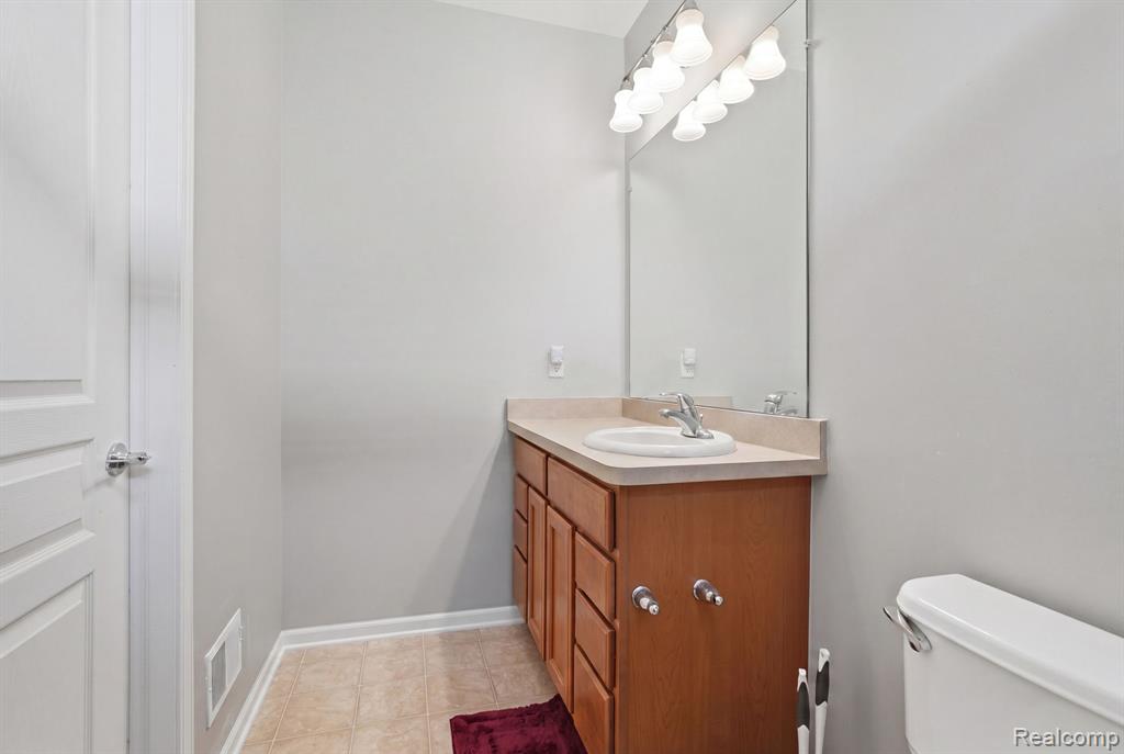 9370 Sand Hill Drive, Grand Blanc, MI 48439 — Photo 19