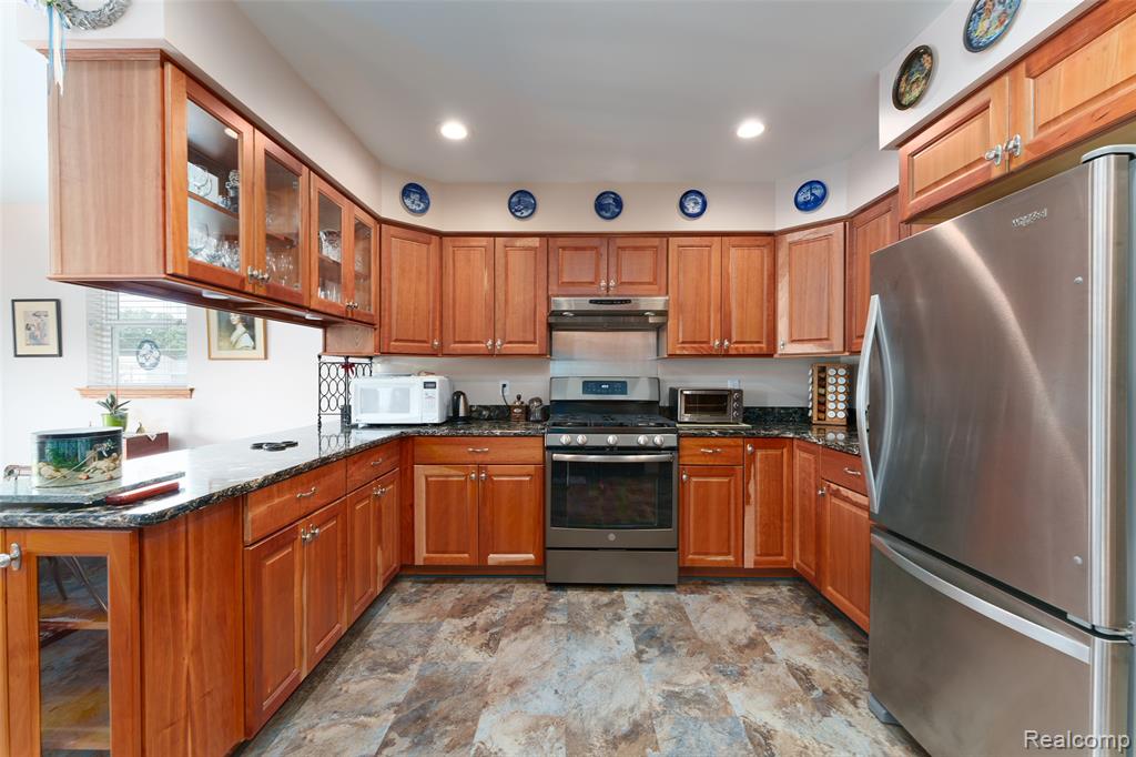 7701 Hidden Circle Drive, Byron, MI 48418 — Photo 6