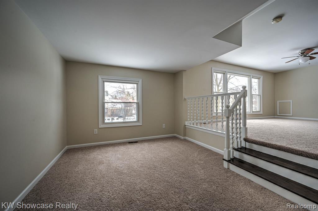 4238 STILL MEADOW Lane, West Bloomfield, MI 48323 — Photo 27