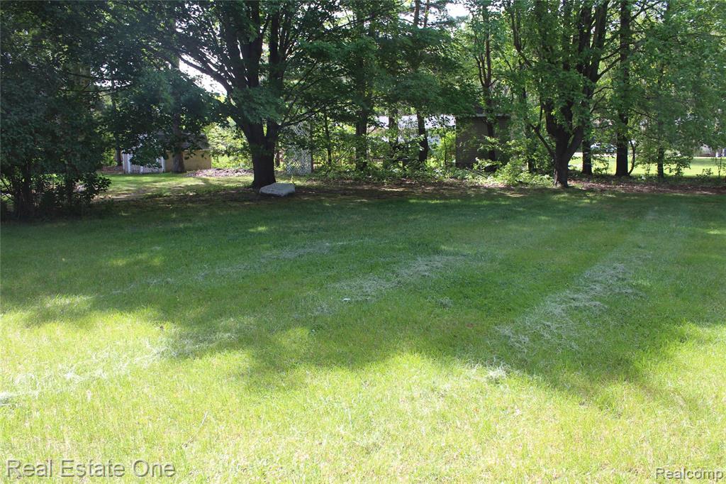 1425 N Alstott Drive, Howell, MI 48843 — Photo 26