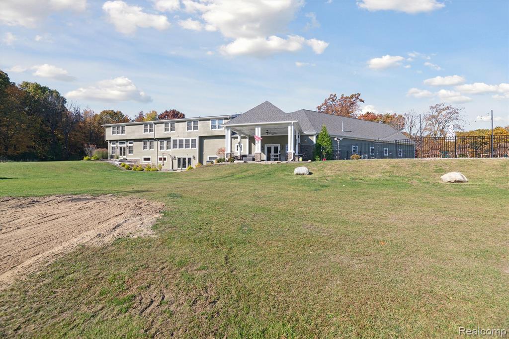 2160 E Jones Road, Howell, MI 48855 — Photo 20