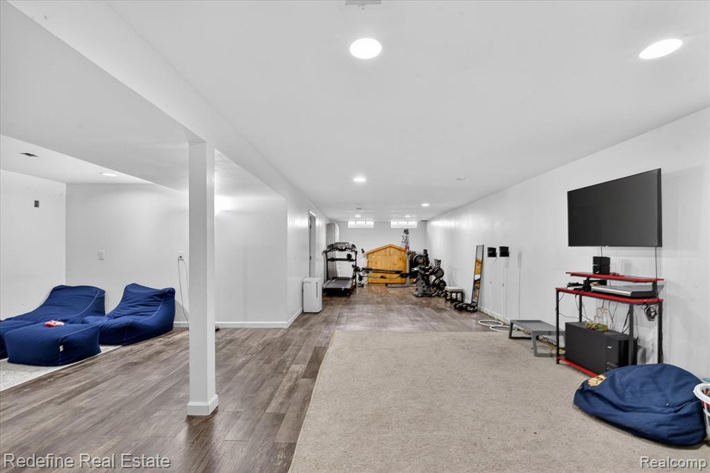 395 Nichols Drive, Saline, MI 48176 — Photo 24