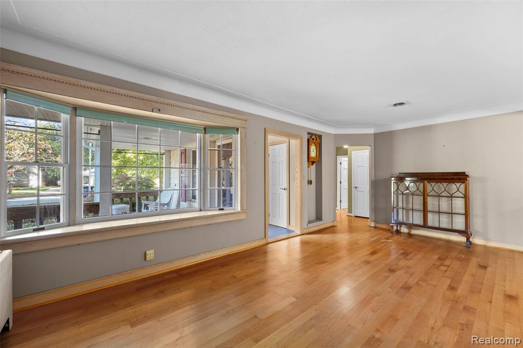 436 Girard Avenue, Royal Oak, MI 48073 — Photo 6