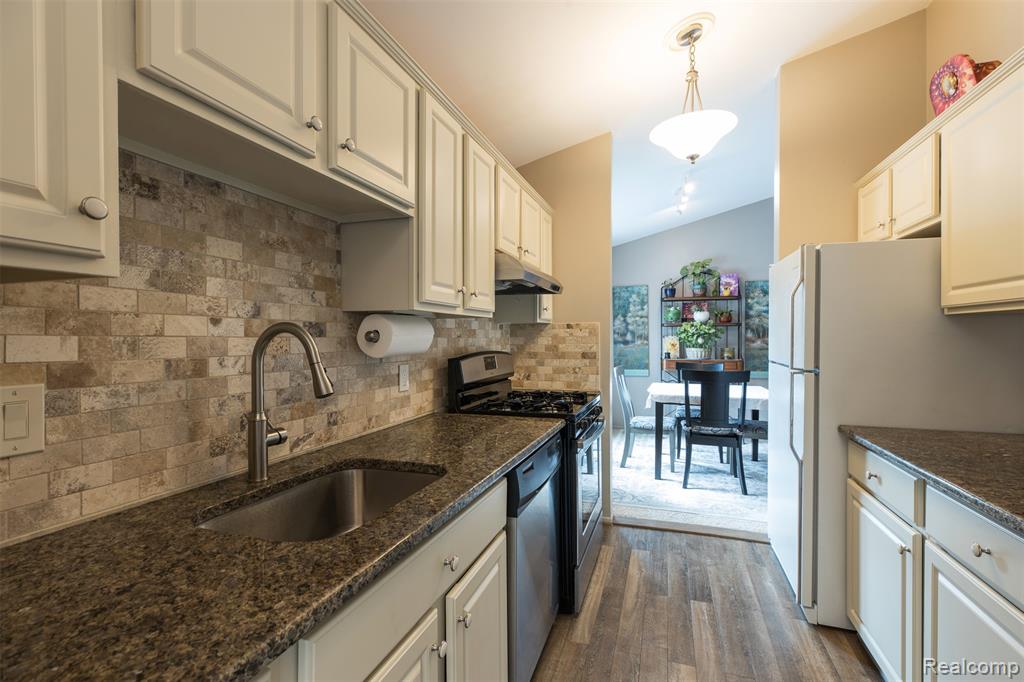 41776 Broquet Drive, Northville, MI 48167 — Photo 14