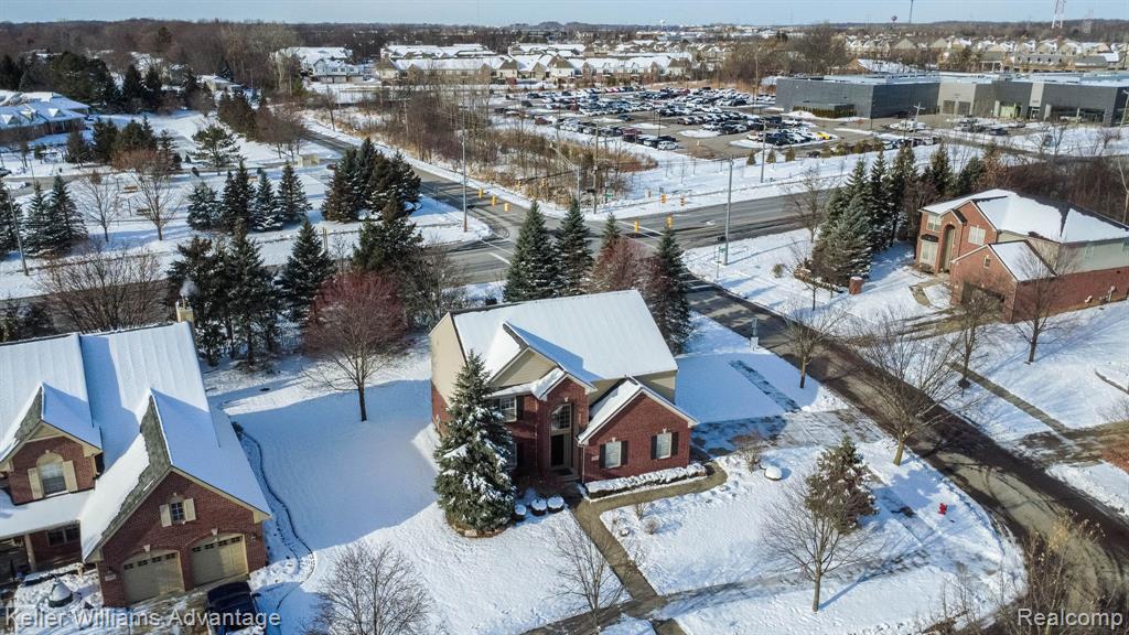 24975 Bloomfield Court, Novi, MI — Photo 56