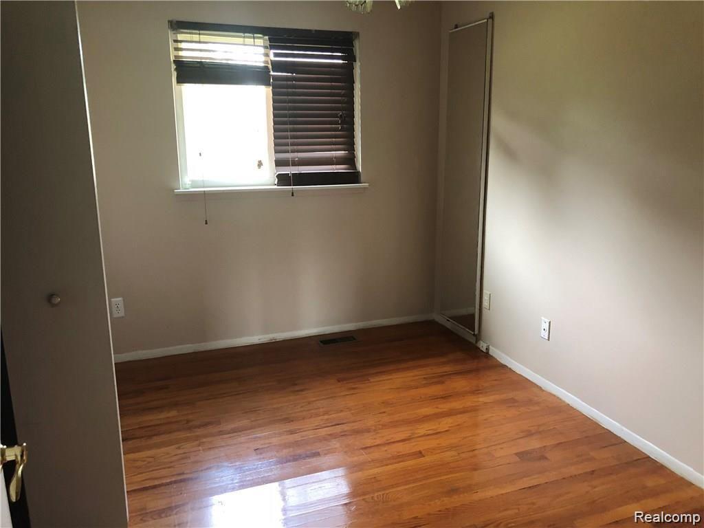 43967 Fredericksburg Street, Canton, MI 48188 — Photo 15