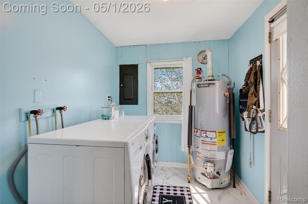 677 Lindbergh Street, Wyandotte, MI 48192 — Photo 36