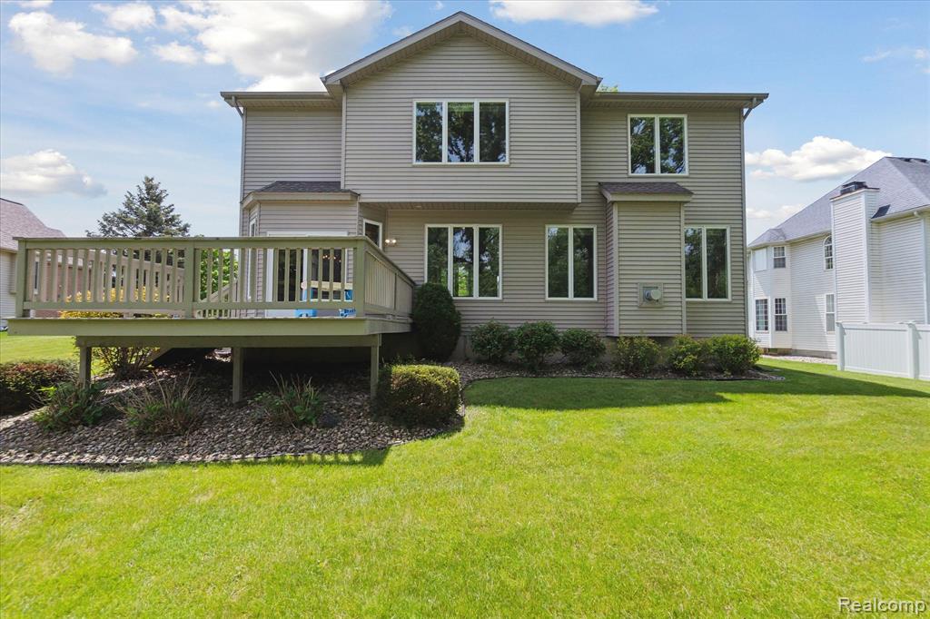 672 Morningside Drive, Grand Blanc, MI 48439 — Photo 42