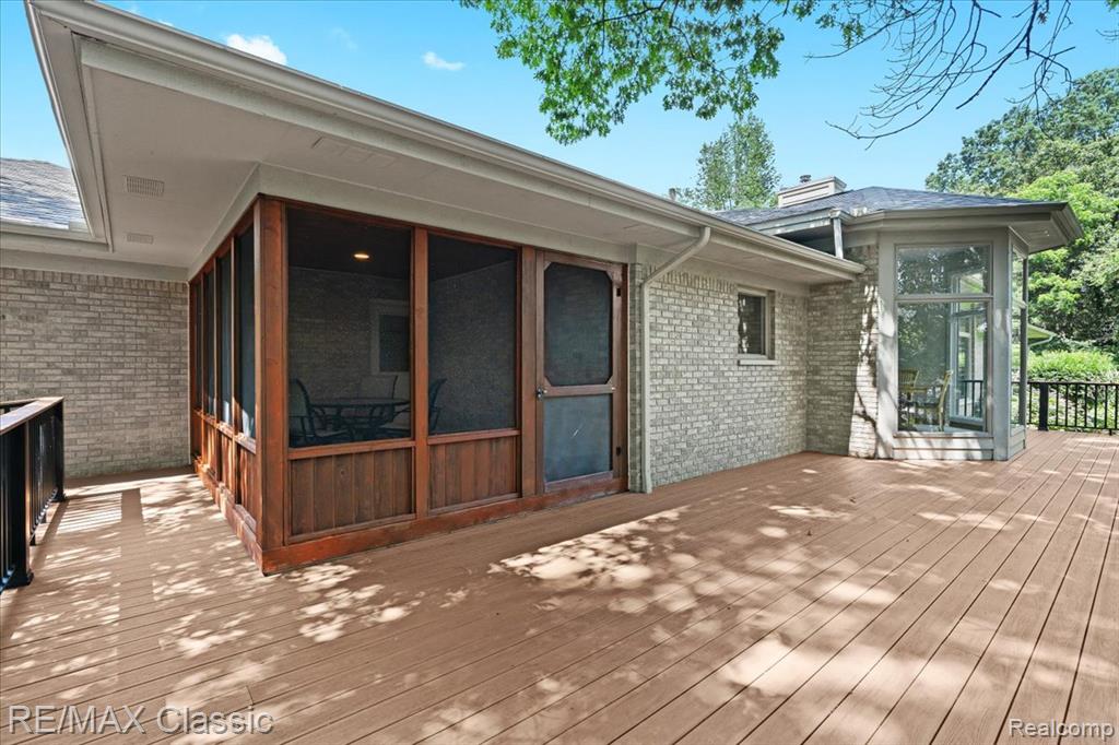 4160 Rolling Pines Court, Commerce Twp, MI 48382 — Photo 10