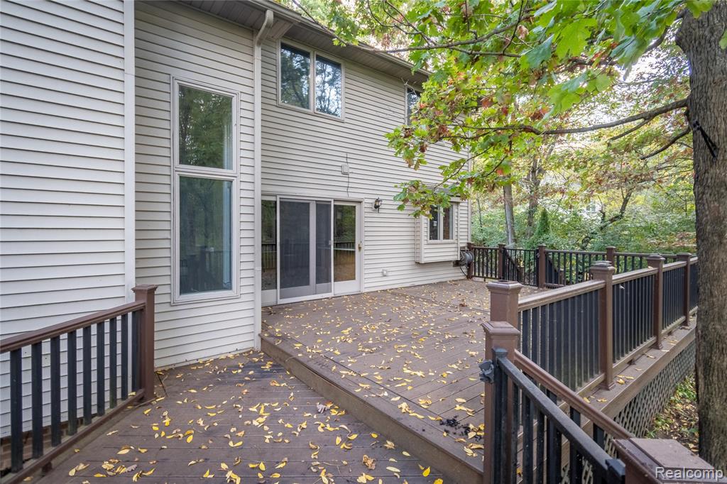 11410 Tall Shadows Court, Pinckney, MI 48169 — Photo 50