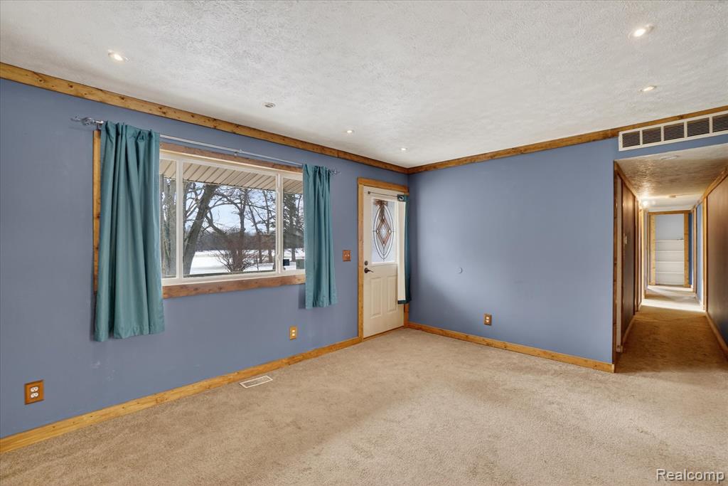 4480 W Grand River Road, Owosso, MI 48867 — Photo 7