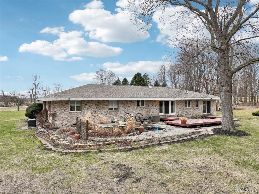 8460 ARBELA Road, Millington, MI 48746 — Photo 5