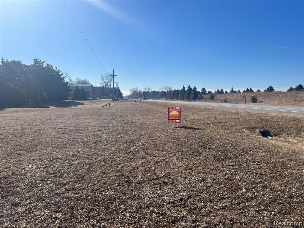 VL Mertz Rd, Mayville Vlg, MI 48744 — front exterior