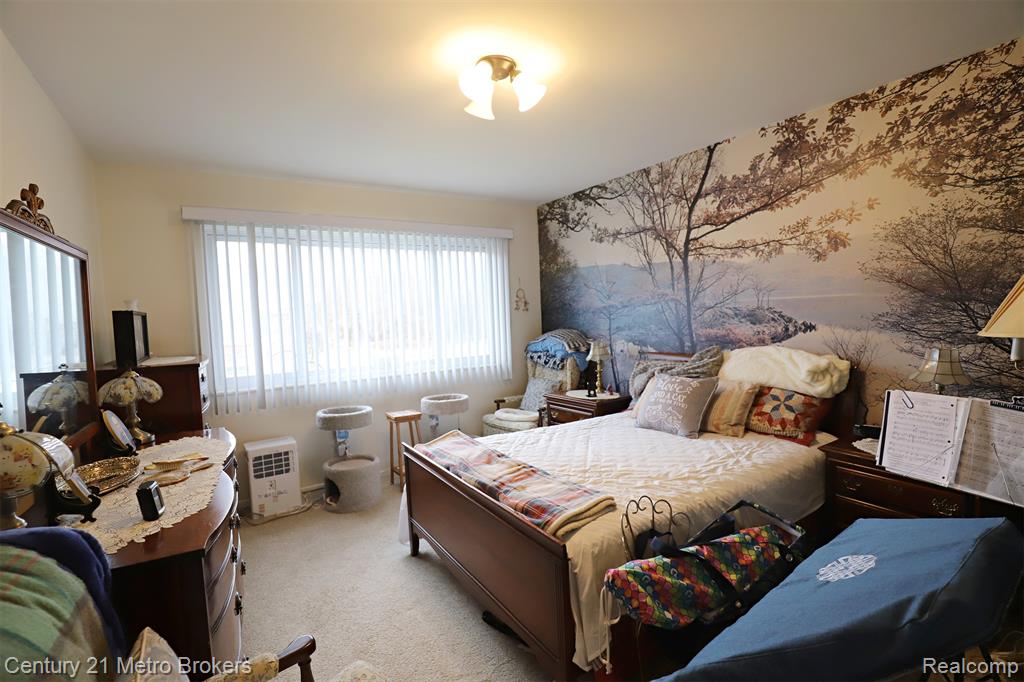 1184 Normandy Terrace Drive, Flint, MI 48532 — Photo 10