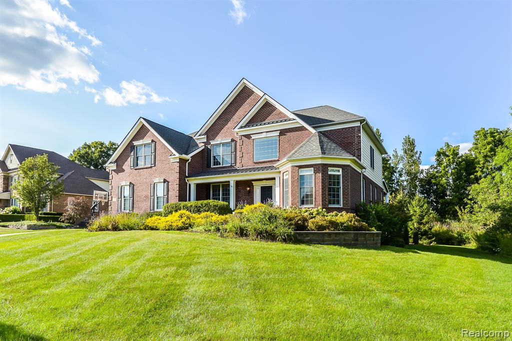 17905 BRIAR RIDGE Lane, Northville, MI 48168 — Photo 3