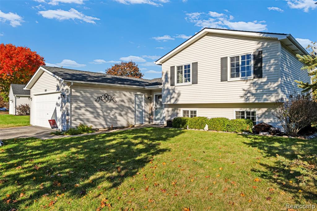 105 Turtle Trace, Pinckney, MI 48169 — Photo 3