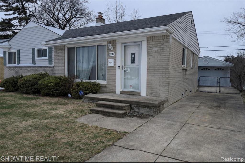 26261 Linwood Street, Roseville, MI, 48066