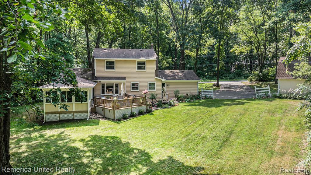 13900 Rocky Ridge, Hartland, MI 48353 — Photo 27