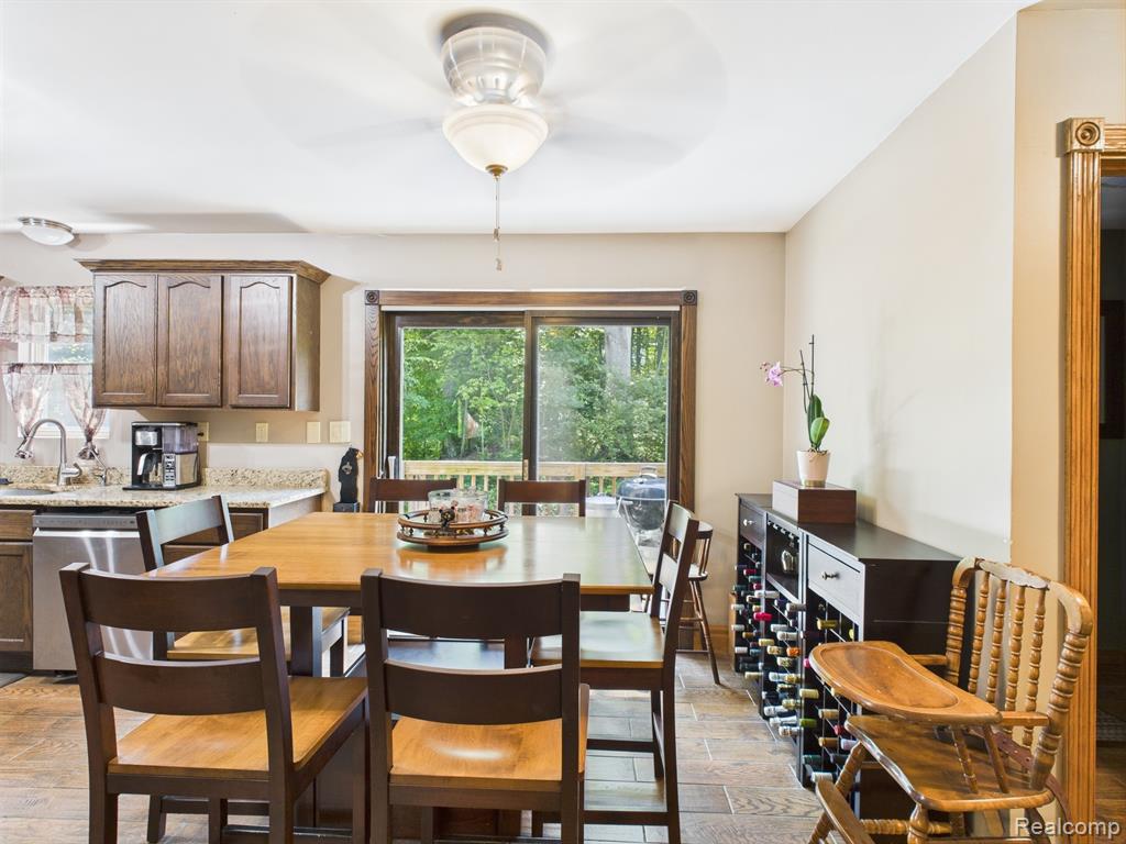 193 MILLER LAKE Road, Columbiaville, MI 48421 — Photo 7