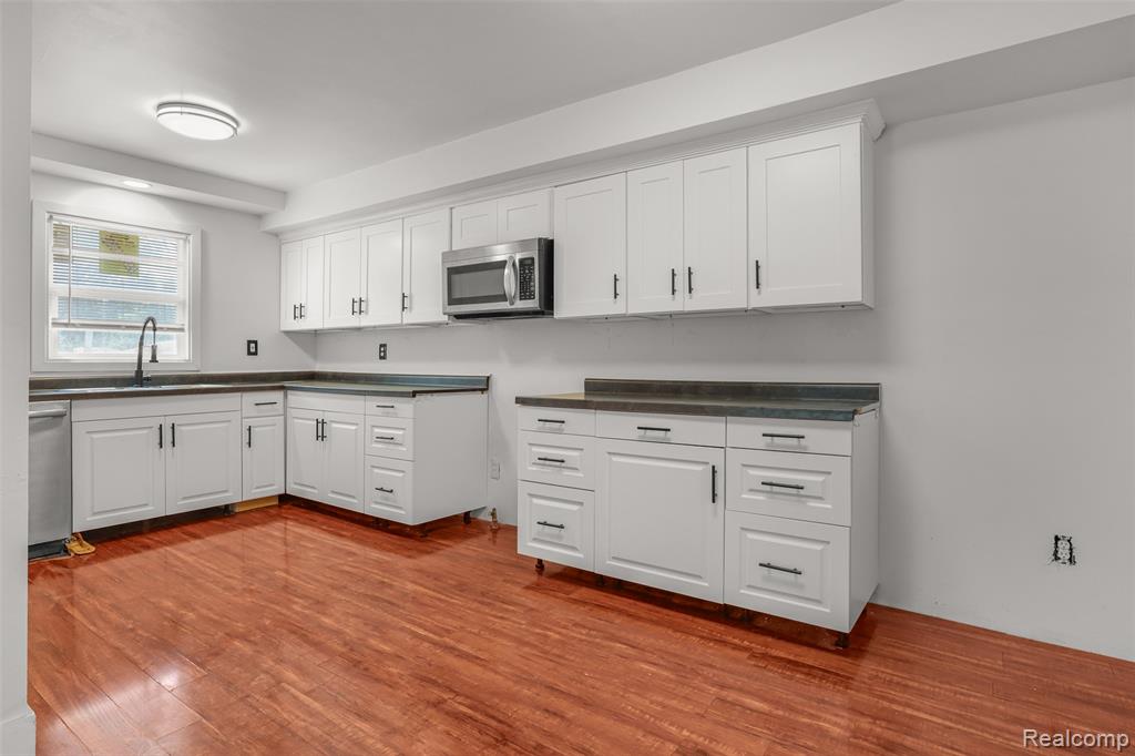 9225 Patton Street, Detroit, MI 48228 — Photo 8