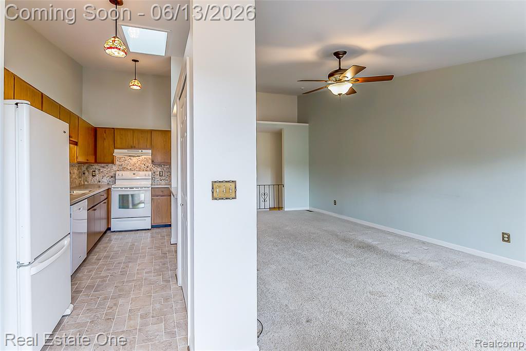 62292 Yorktown Drive, 2, South Lyon, MI 48178 — Photo 7