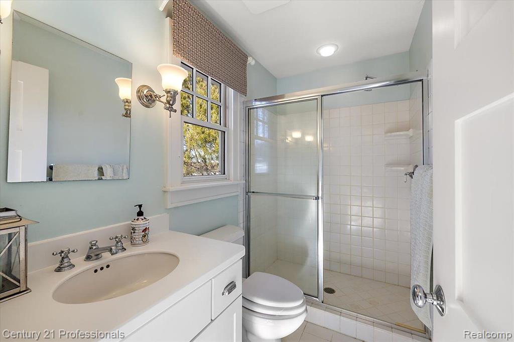 7660 PHELAN Drive, Clarkston, MI — Photo 56