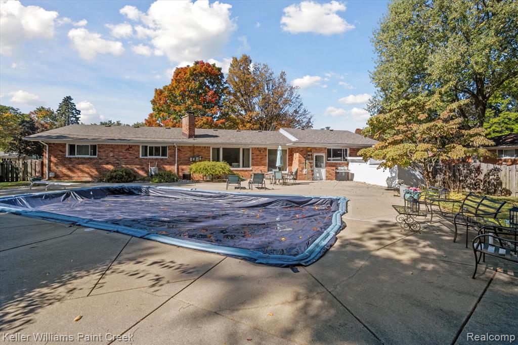 952 Dursley Road, Bloomfield Hills, MI 48304 — Photo 48