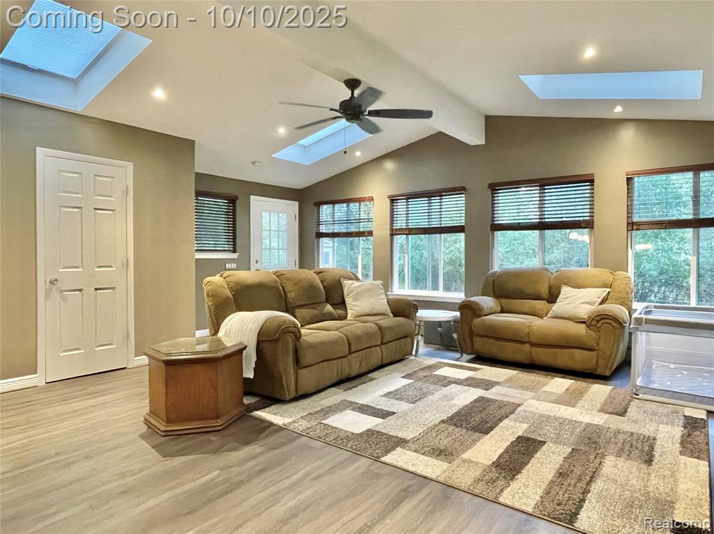 6460 Elmoor Drive, Troy, MI 48098 — Photo 14