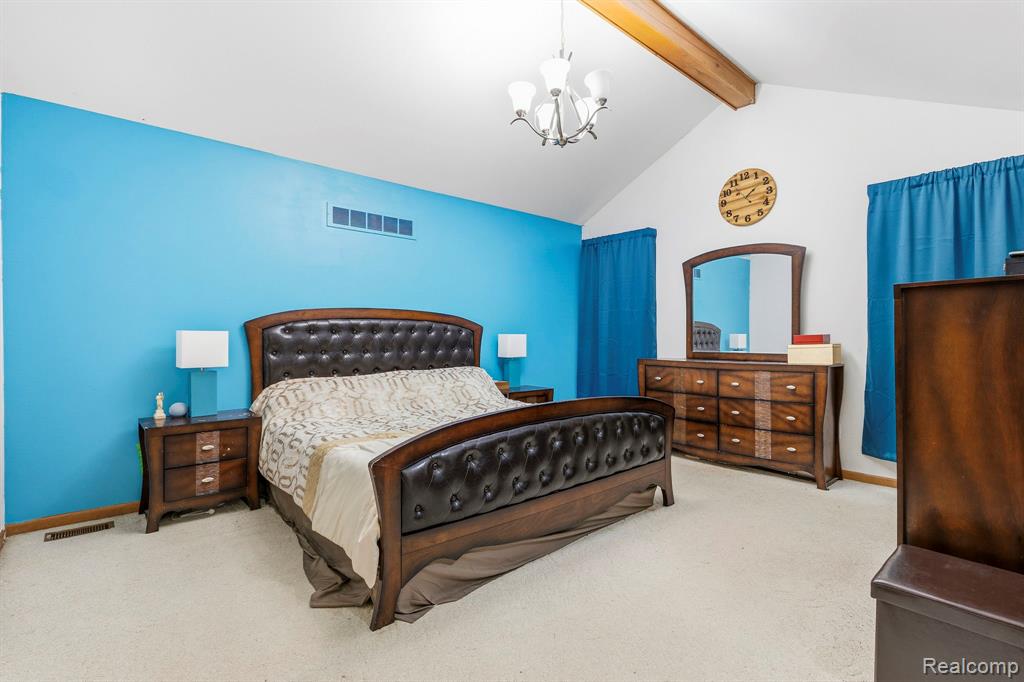 53428 Gregory Drive, Macomb, MI 48042 — Photo 24
