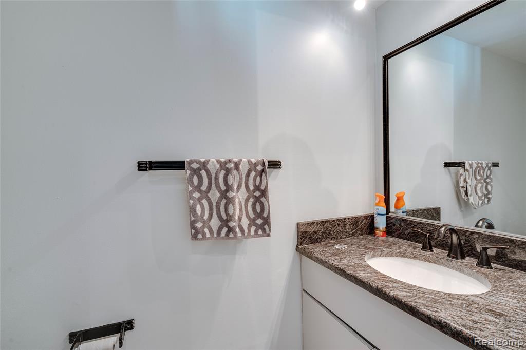 45900 Gainsborough Drive, Canton, MI 48187 — Photo 19