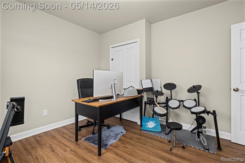 43235 Heron Drive, Novi, MI — Photo 39