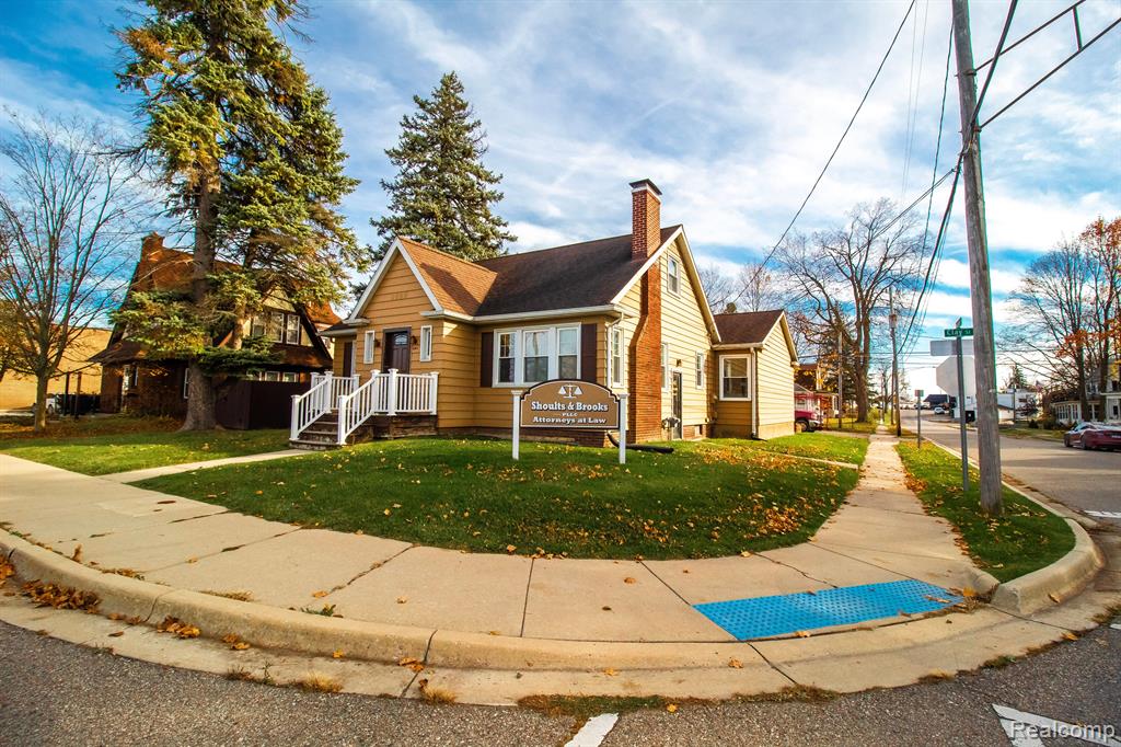 441 CLAY Street, Lapeer, MI 48446 — front exterior