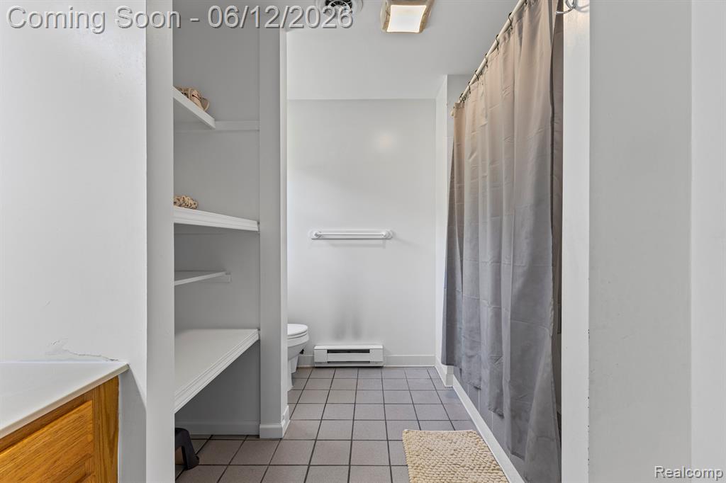 11050 Old Orchard Court, Roscommon, MI 48653 — Photo 29