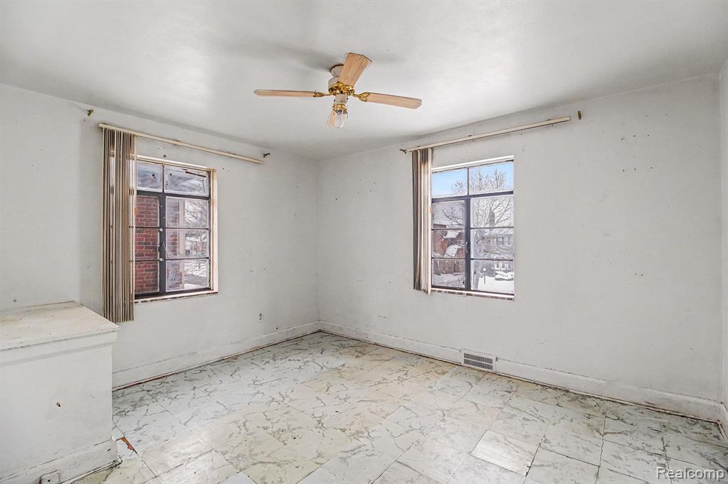 18679 Santa Barbara Drive, Detroit, MI 48221 — Photo 11