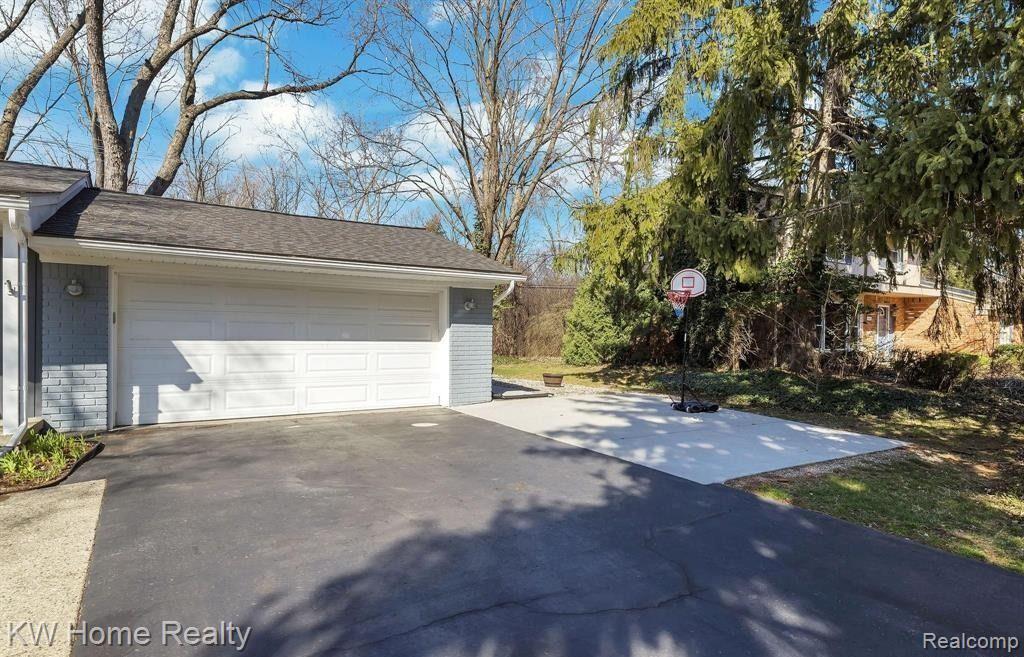 6572 Spruce Drive, Bloomfield Hills, MI 48301 — Photo 4