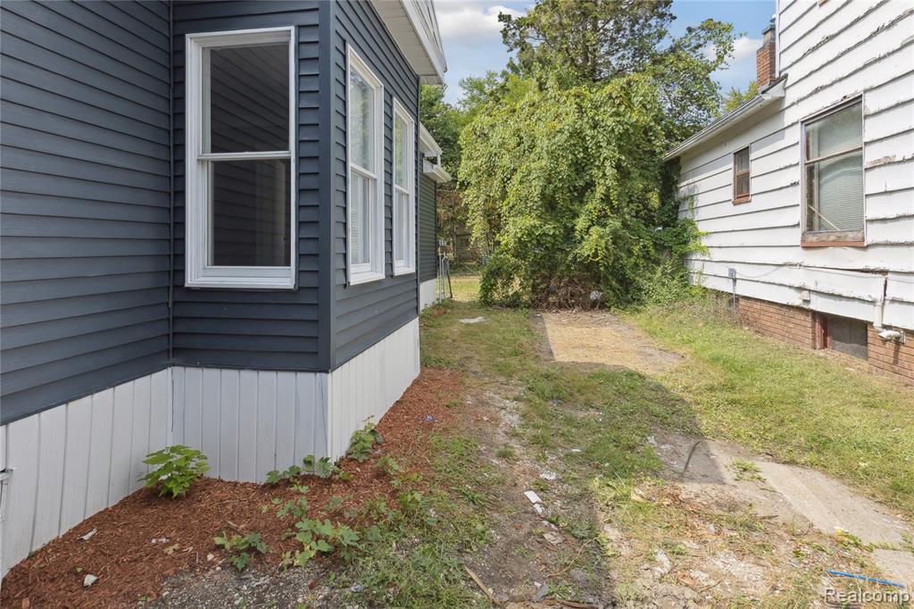 521 N Granger Street, Saginaw, MI 48602 — Photo 31