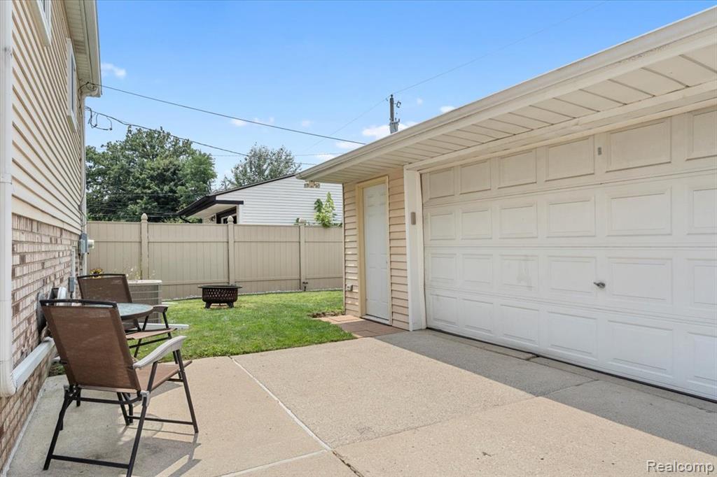 4164 Hazel Avenue, Lincoln Park, MI 48146 — Photo 23