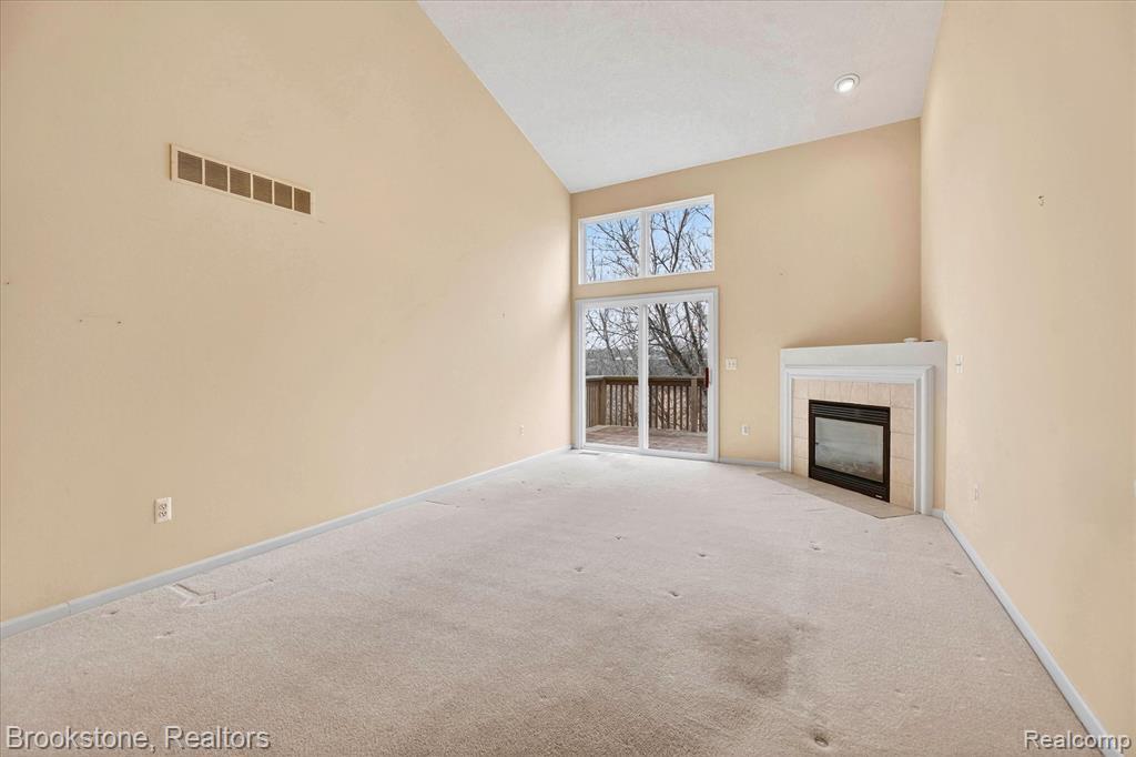 986 Spirea, 44, Howell, MI 48843 — Photo 11