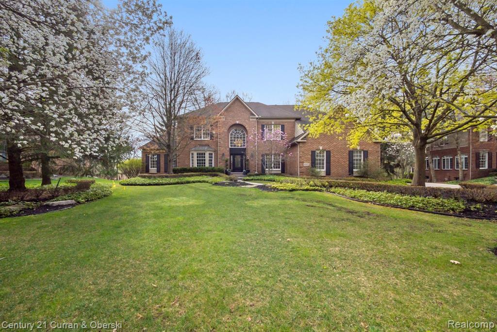 45471 TOURNAMENT Drive, Northville, MI 48168 — Photo 5