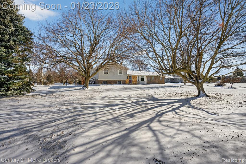 11452 Whitaker Road, Fenton, MI 48430 — Photo 10